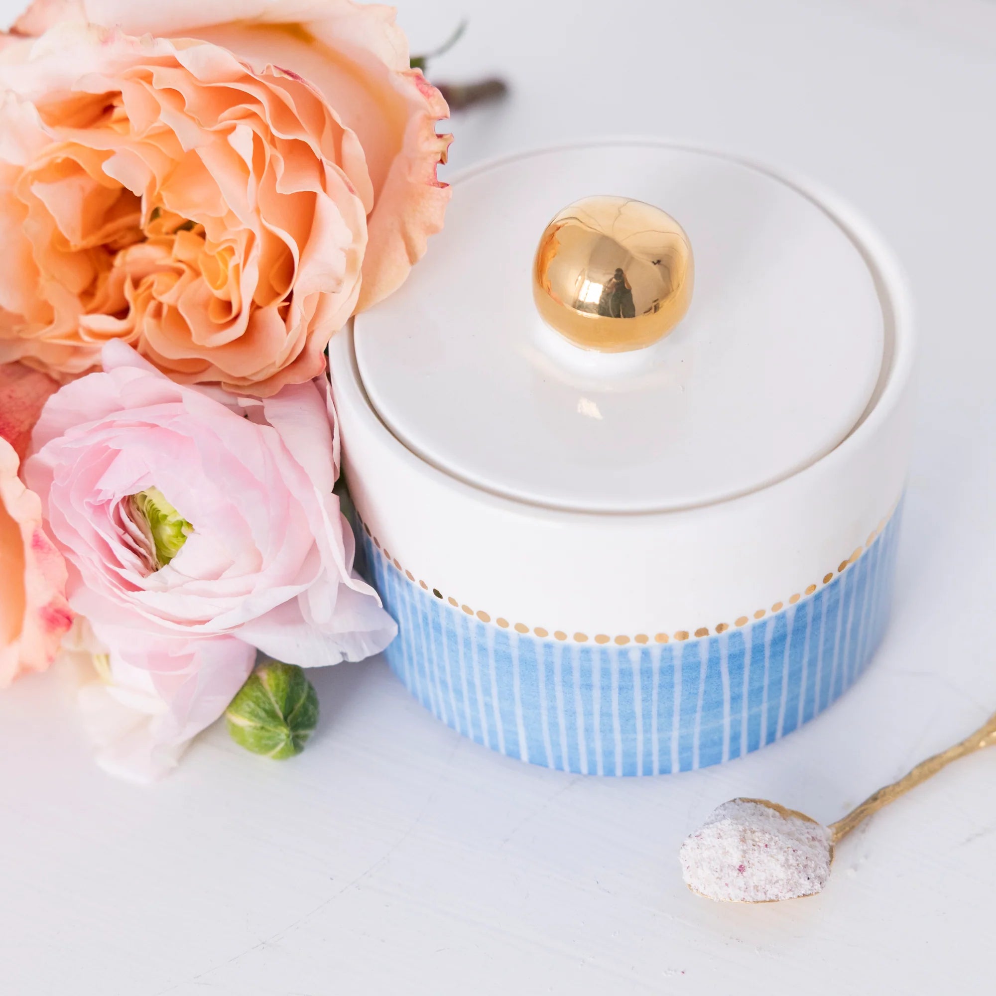 Ready to Ship- Sugar Bowl