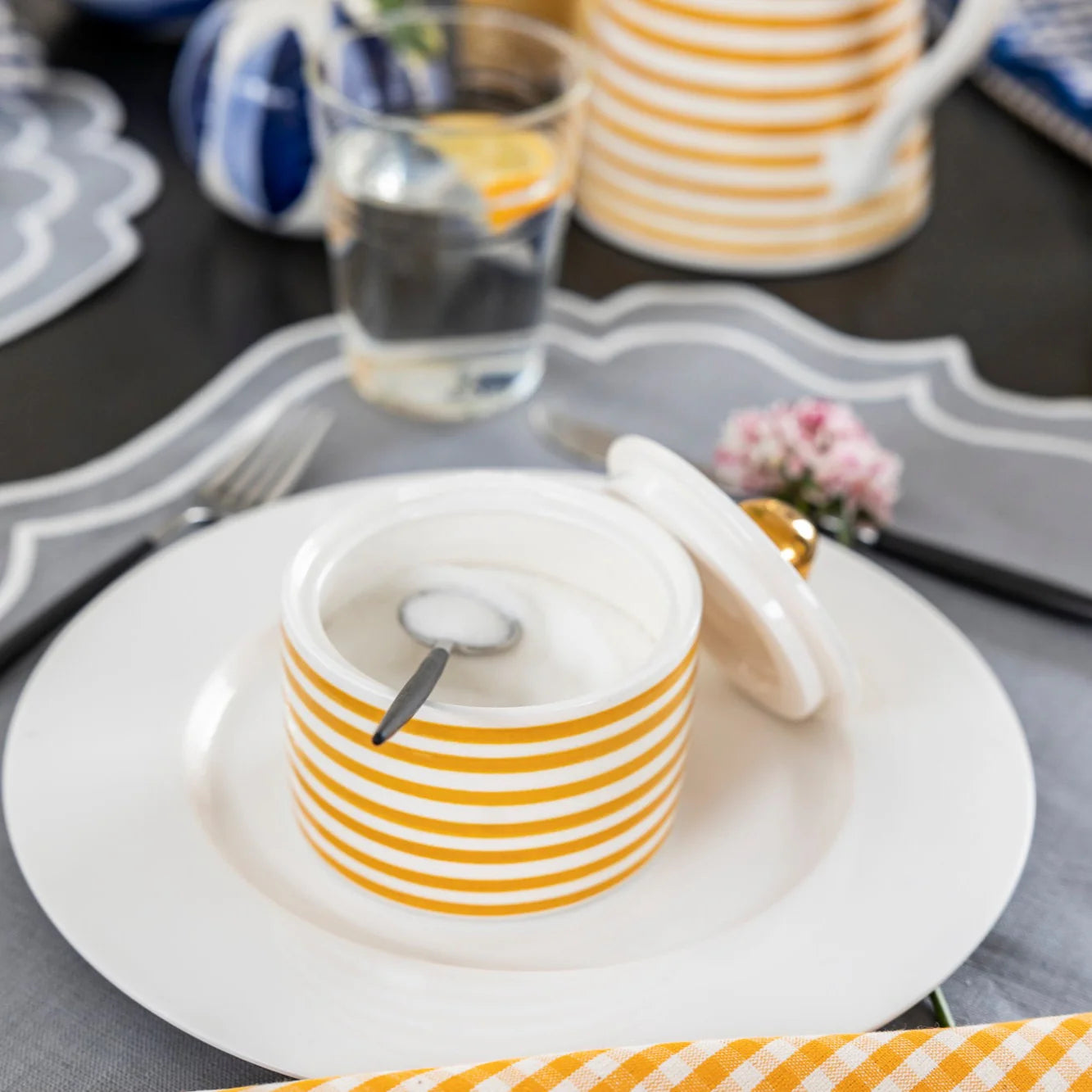 Cape Ann- Sugar Bowl