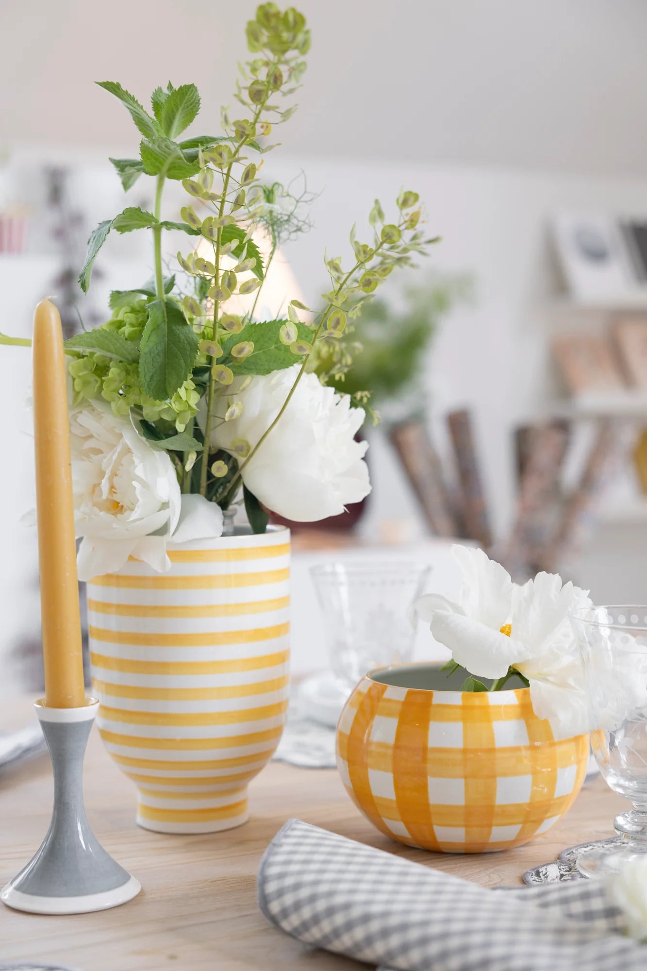 Gingham Small Belly Bowl