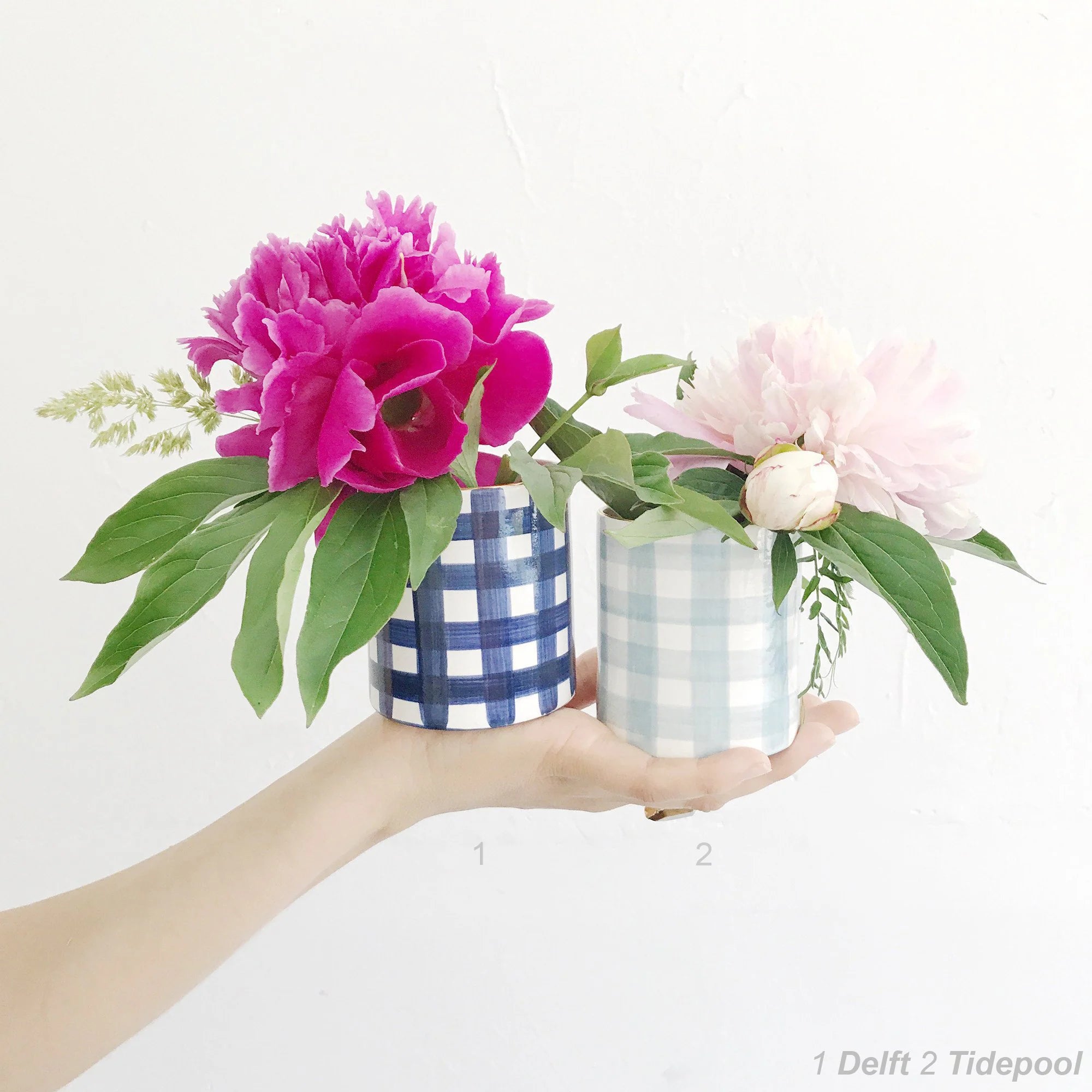 Jilly Vase in Gingham Plaid