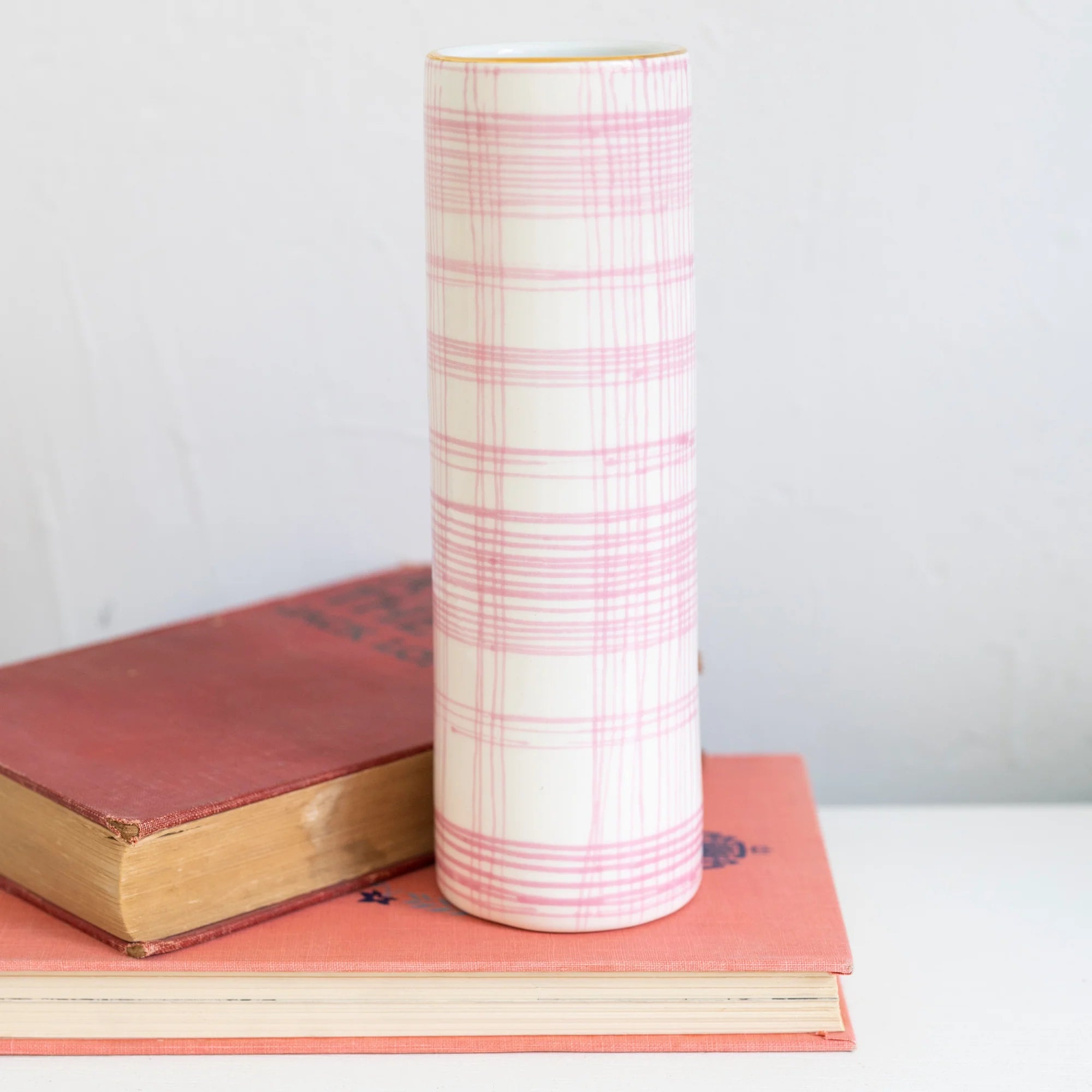 Gedney #9 Skinny Vase