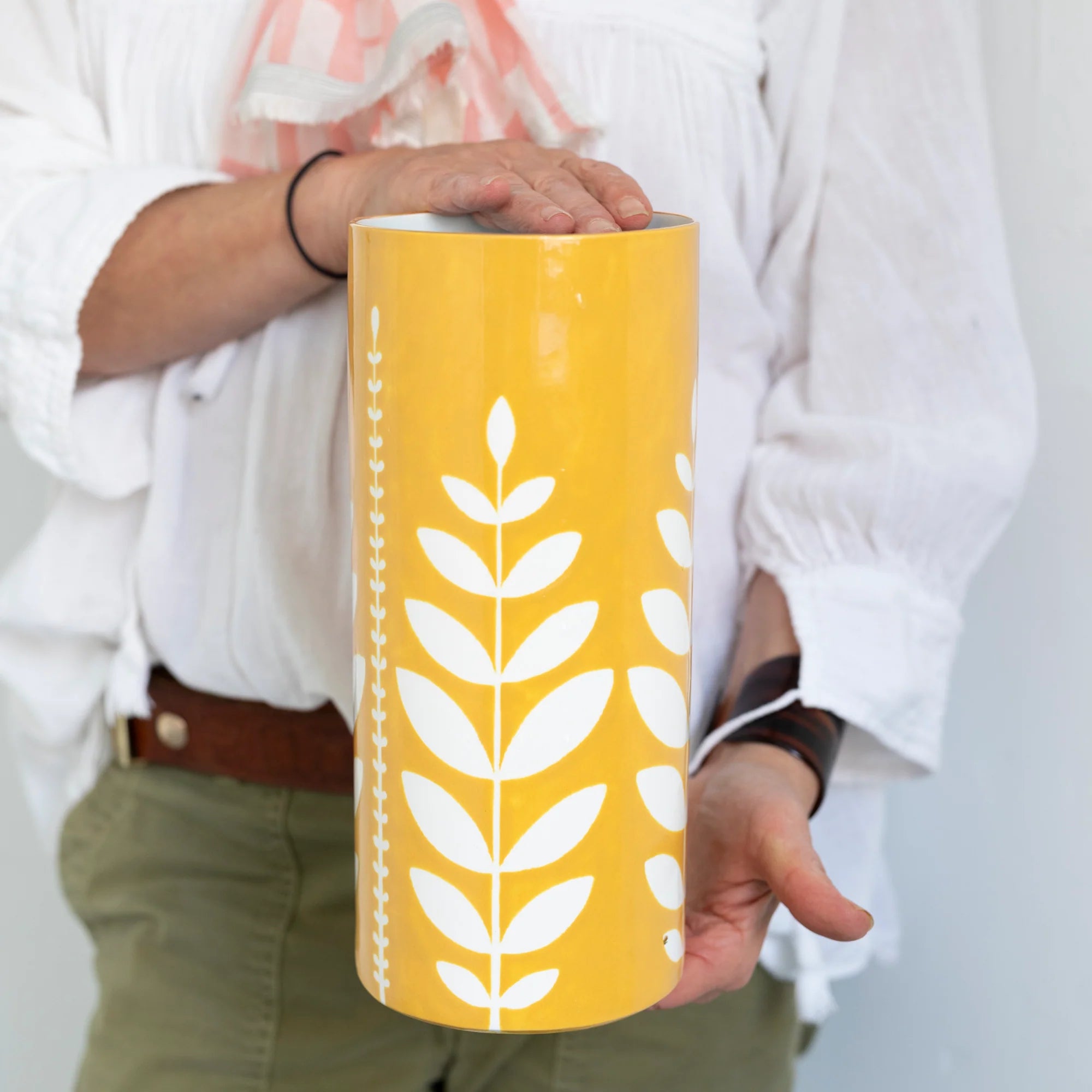 5th Day of Xmas- #10 Cylinder Vase