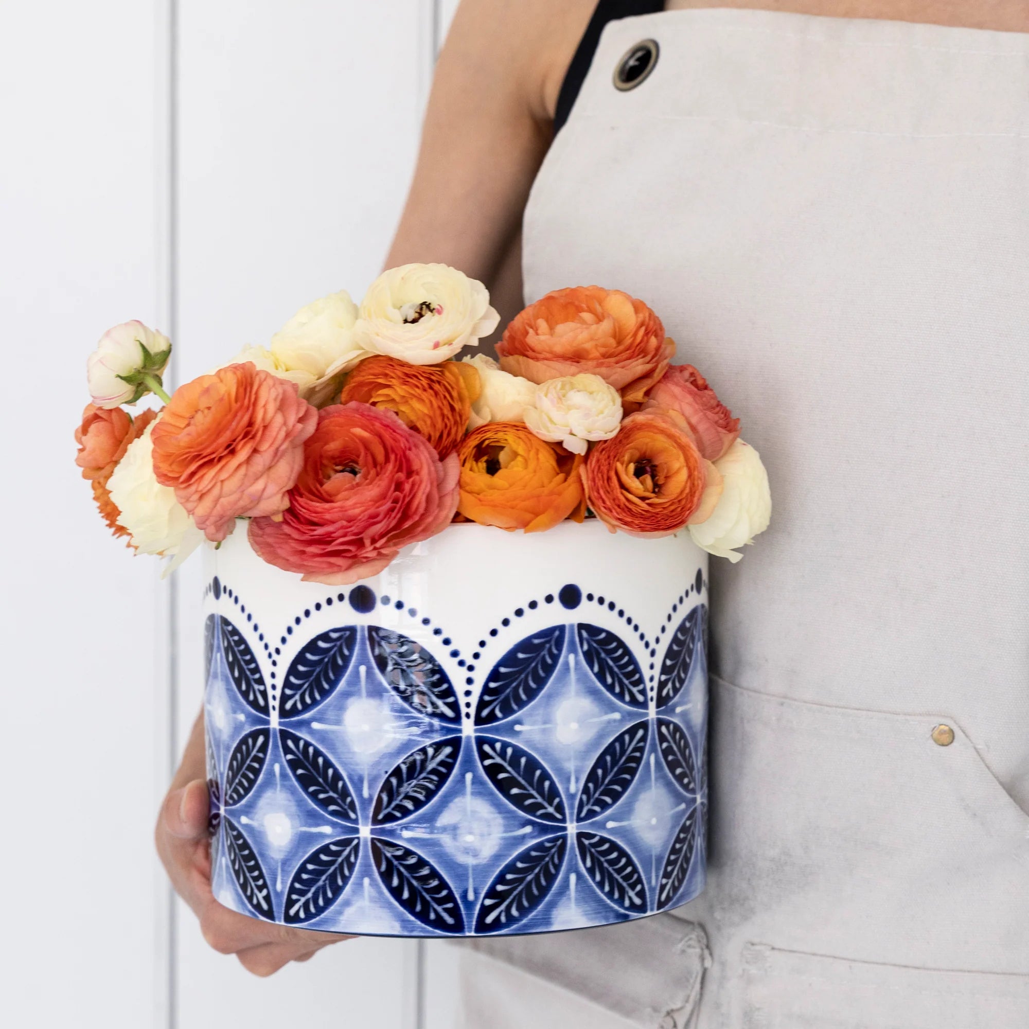 Flora Vonn Bowl in Delft