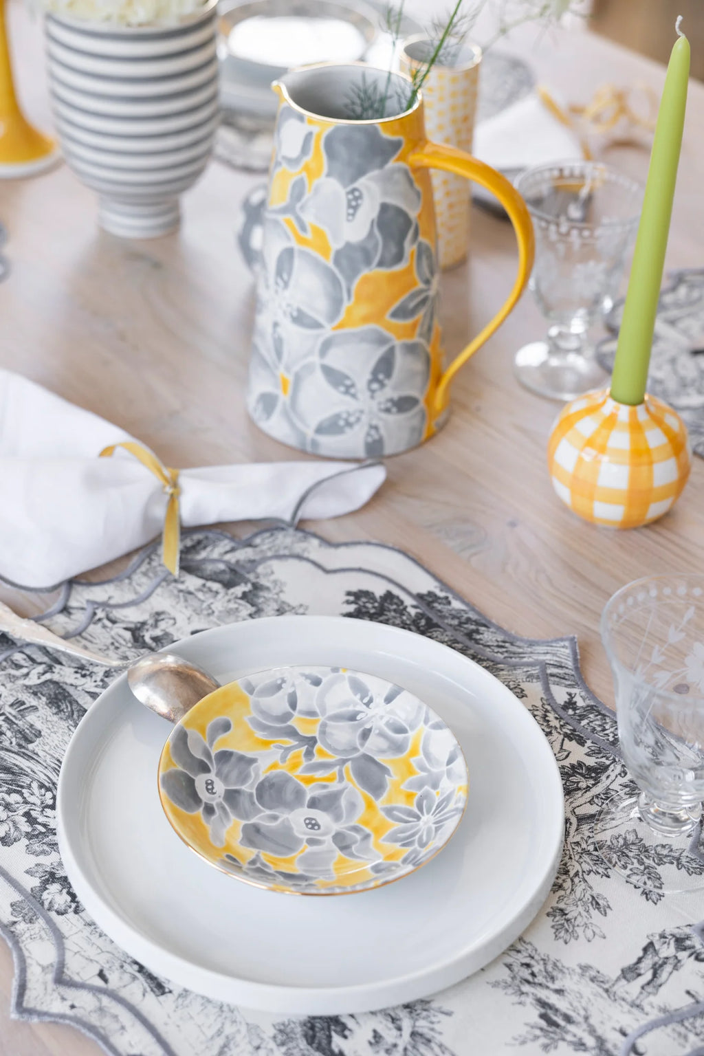 Golden Earl Large Pitcher