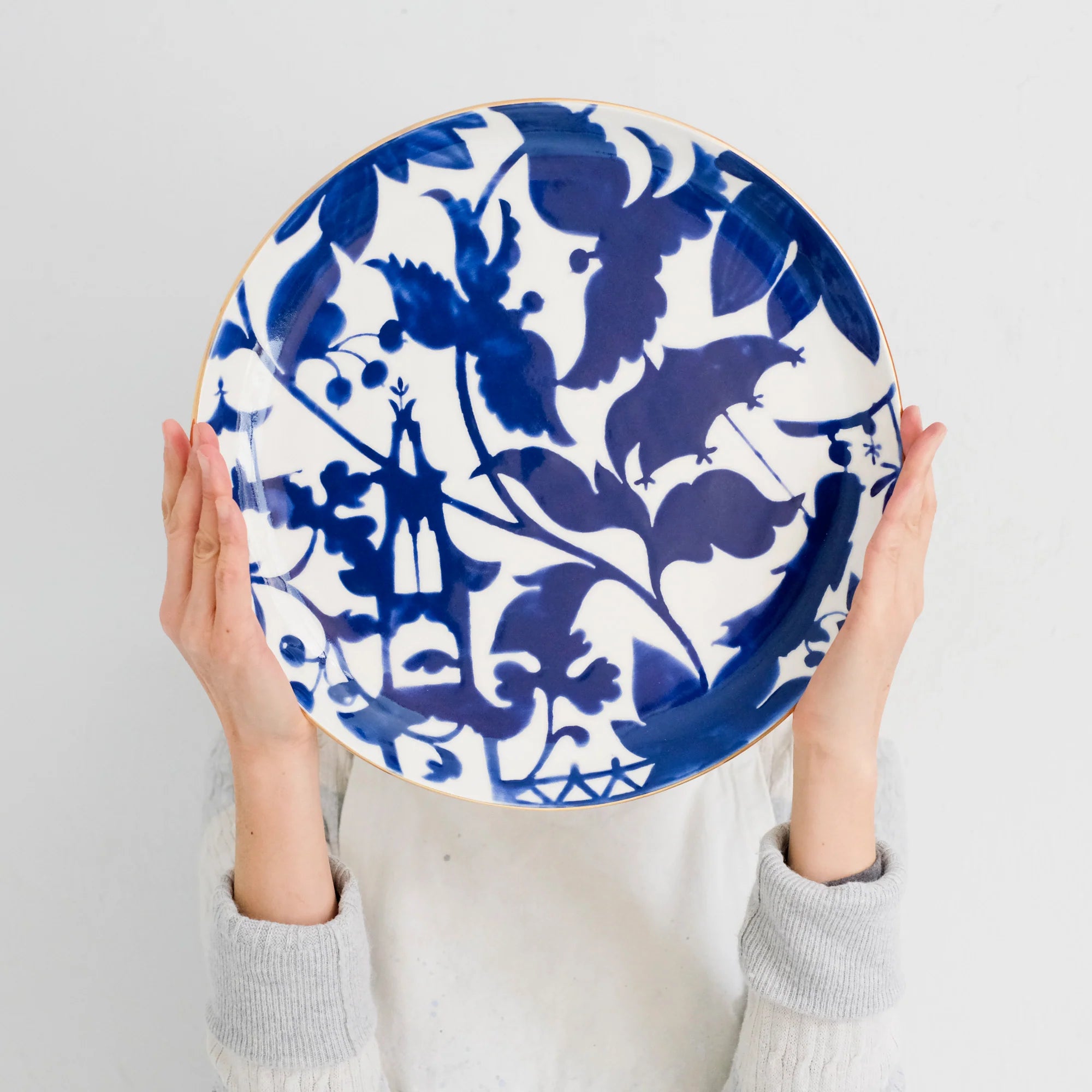 Chinois Charter in Indigo