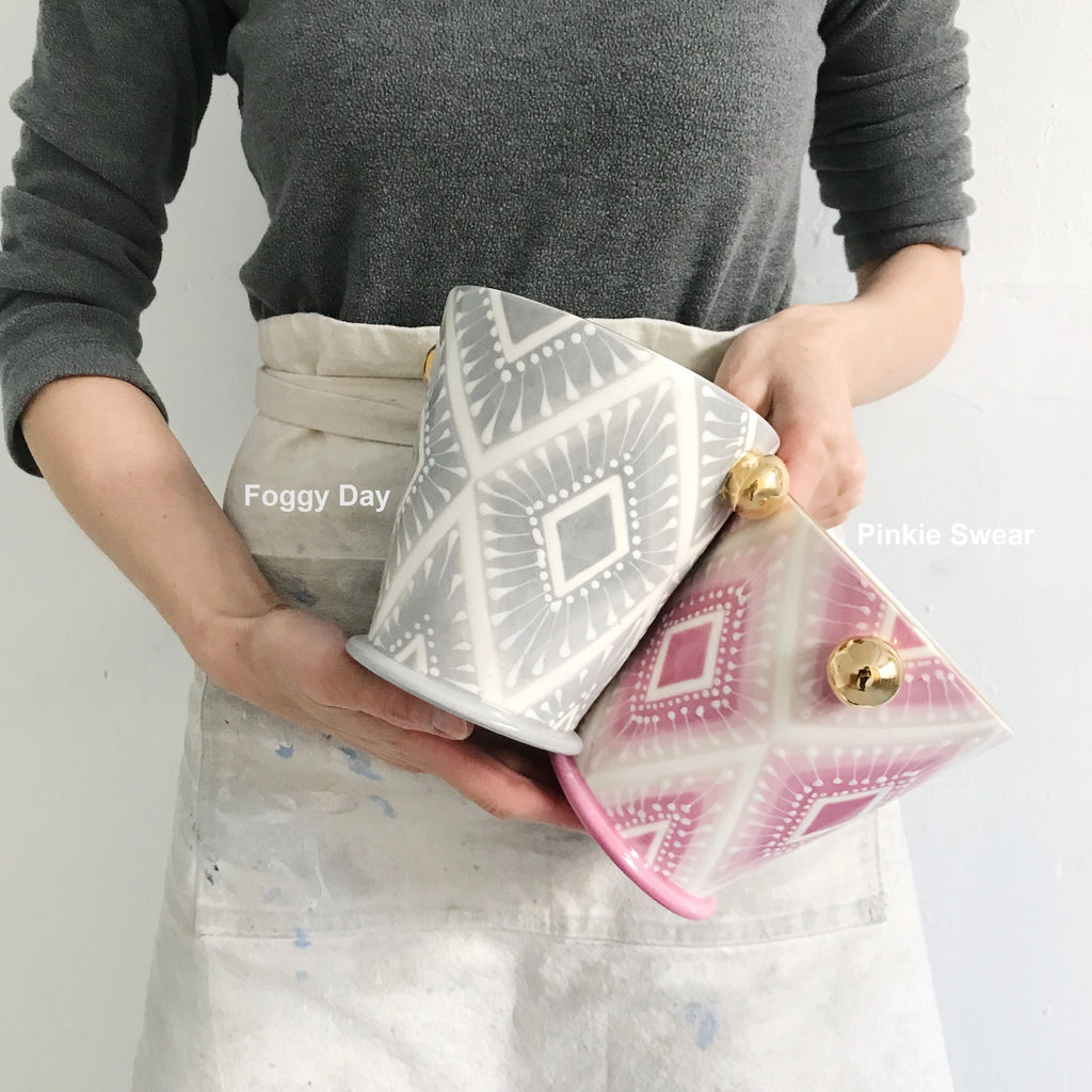 Herb Vase in Neil Diamond