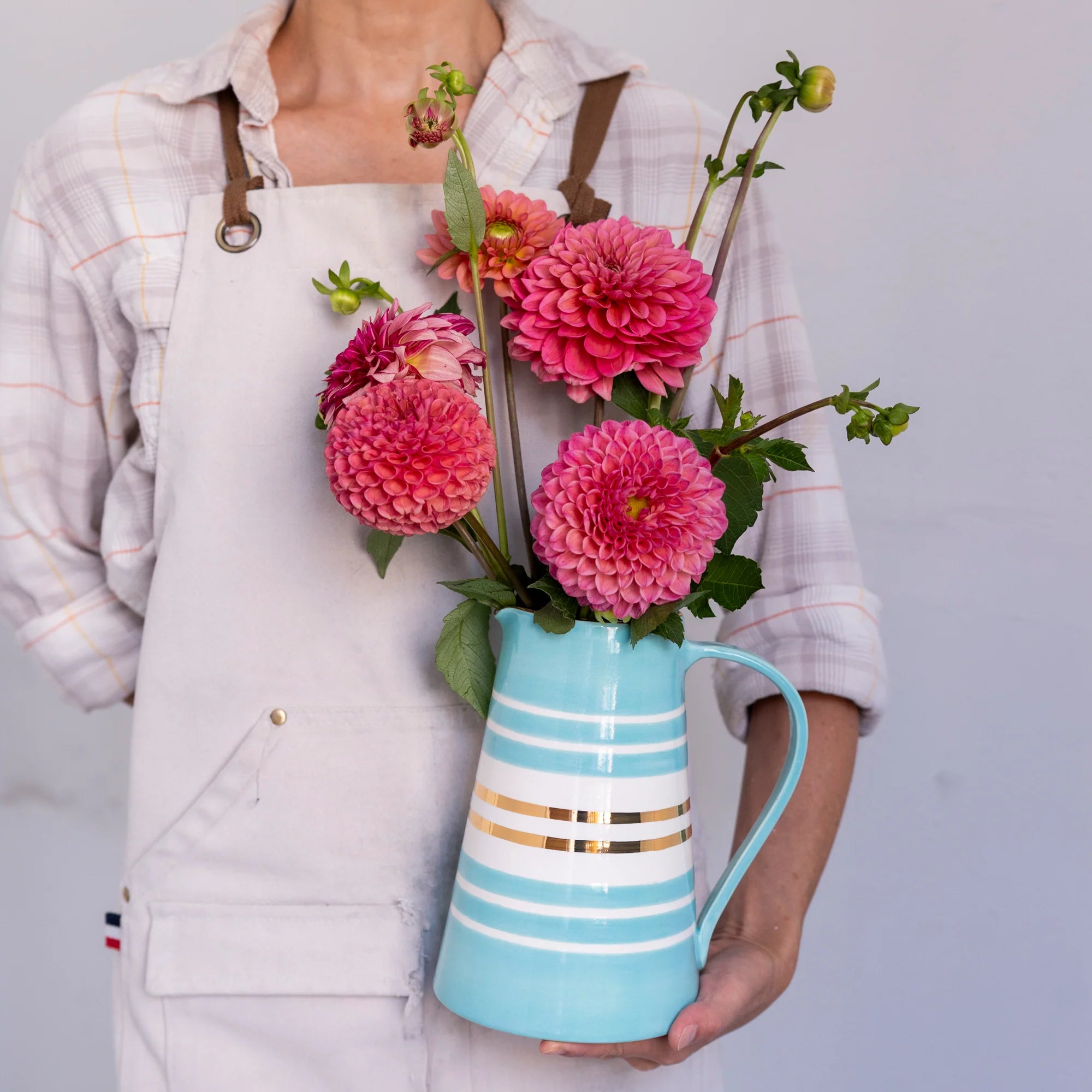 Alt Stripe Pitcher w/Gold